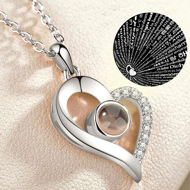 Collar Corazón Te Amo en 100 Idiomas
