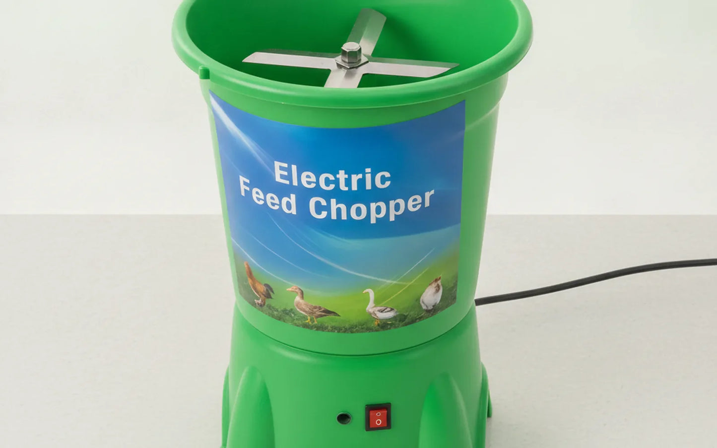 🐓 Picadora Eléctrica de Forraje — Alimento para Aves en 30s